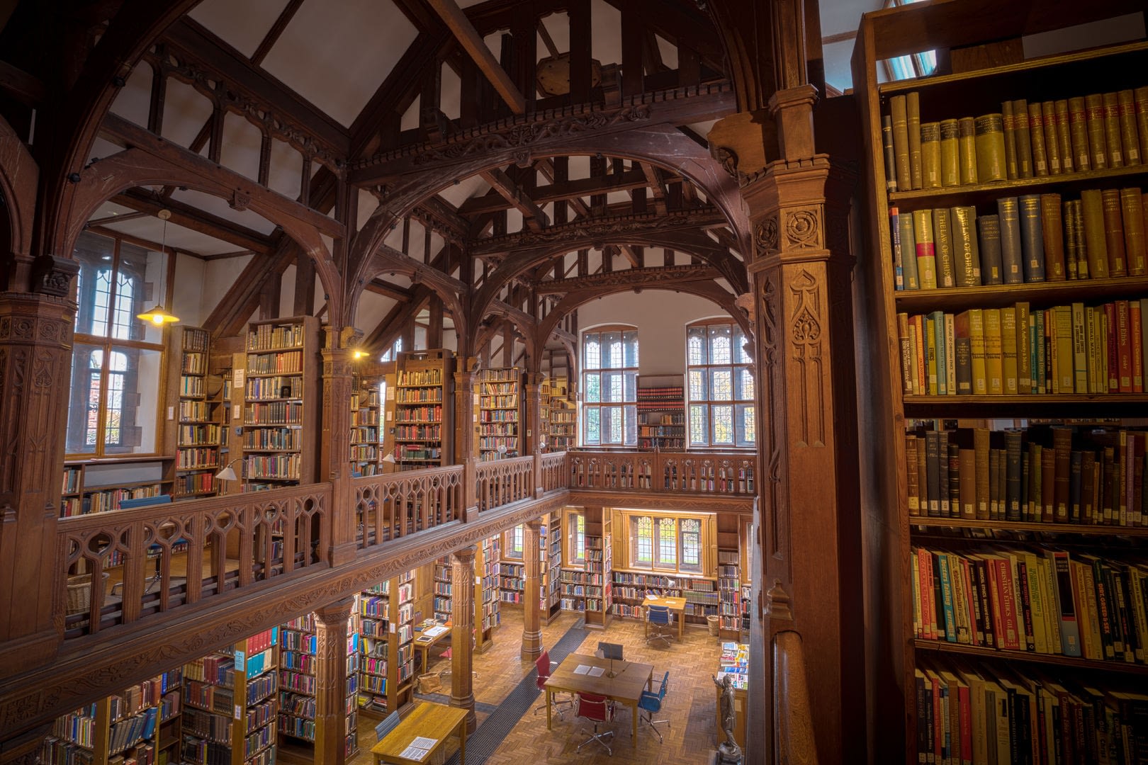 Picture of the inside of a Library in Wales