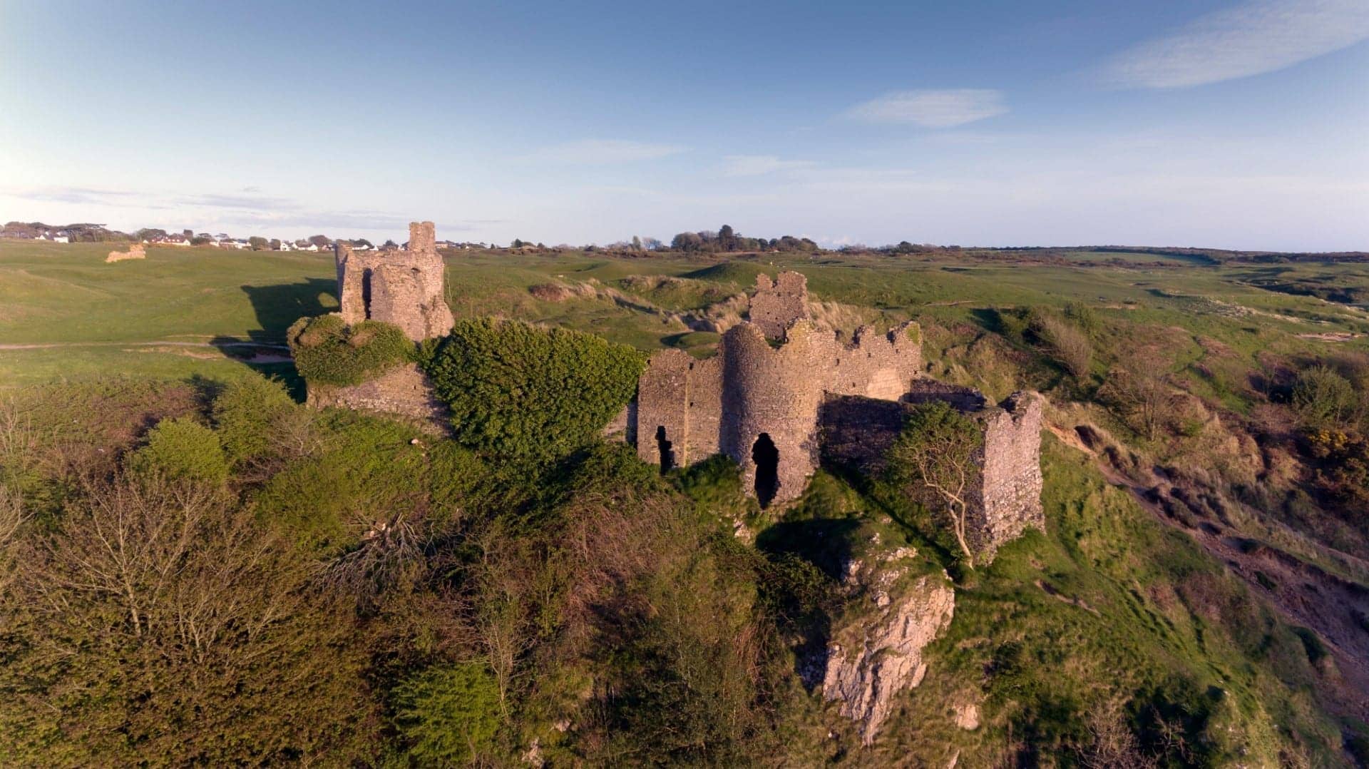 Norman Castle ruins at Pennard Golf Course